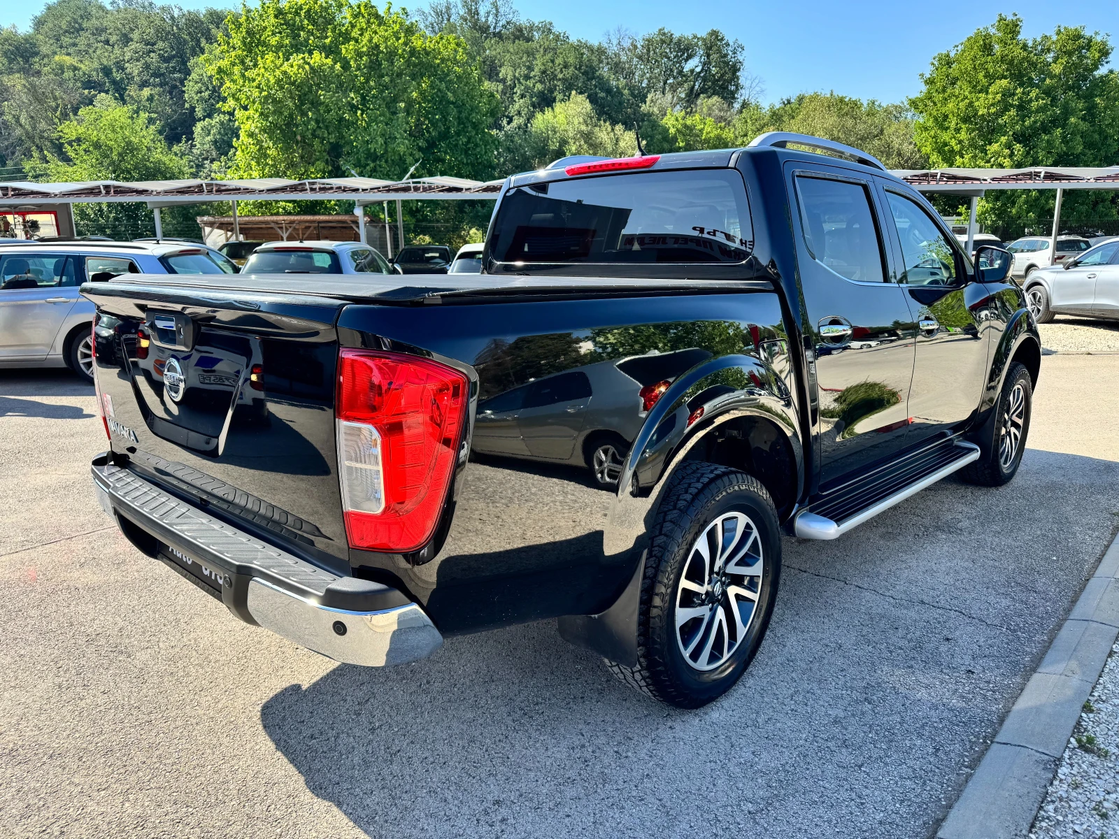 Nissan Navara 2.3D 190k. TEKNA FULL 360 NAVI  - изображение 4
