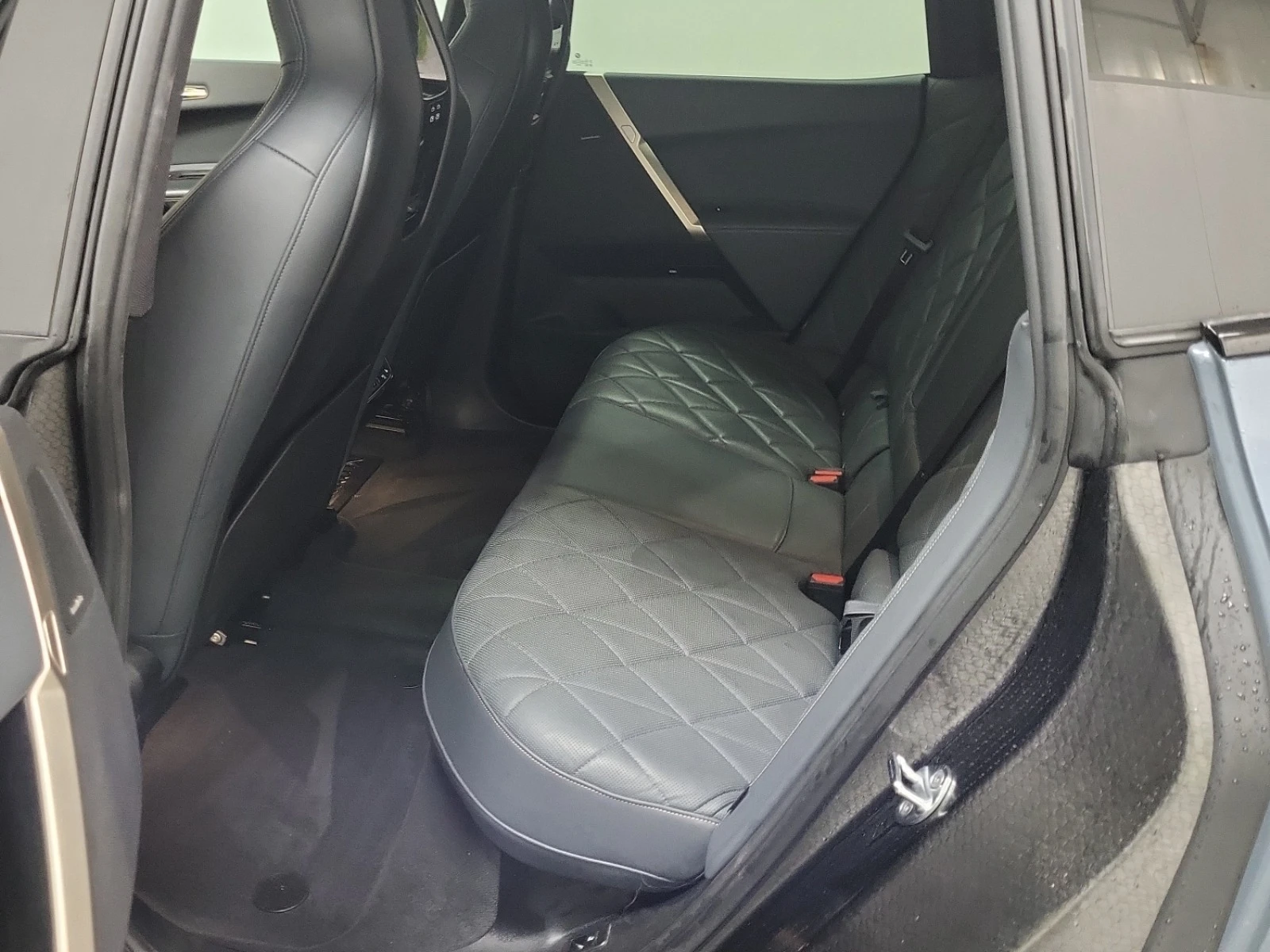 BMW iX XDRIVE40 * CARFAX | Mobile.bg � ����������� 12