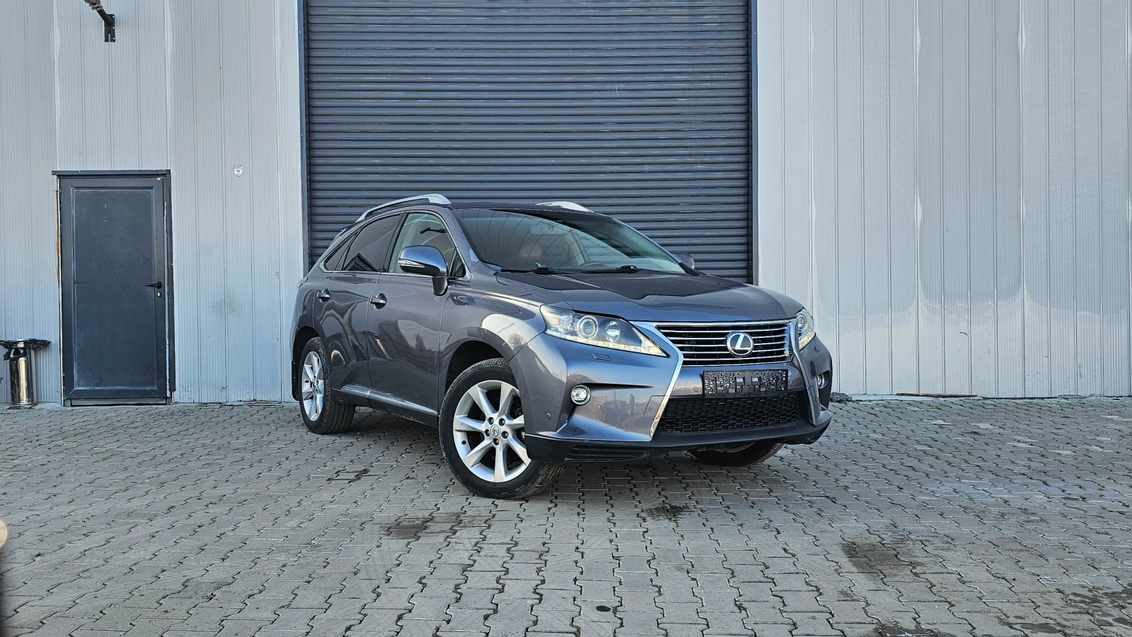 Lexus RX 350 F-Sport, Мъртва точка, Камера - изображение 3