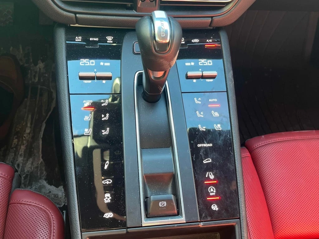 Porsche Macan GTS| CARFAX| SPORT CHRONO| BOSE| 360| 14-WAY|  | Mobile.bg � ����������� 13