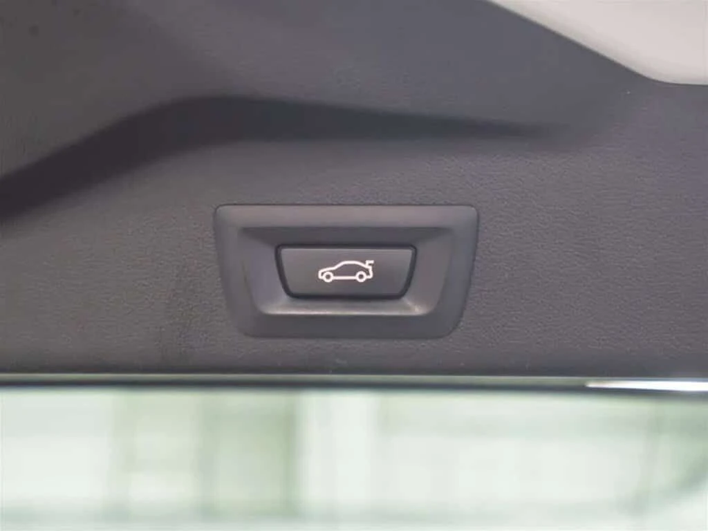 BMW X5 * xDrive40i Heated Front Seats & Steering Carplay , снимка 14 - Автомобили и джипове - 54114465