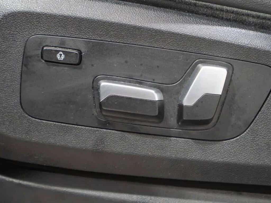 BMW X5 * xDrive40i Heated Front Seats & Steering Carplay , снимка 13 - Автомобили и джипове - 54114465