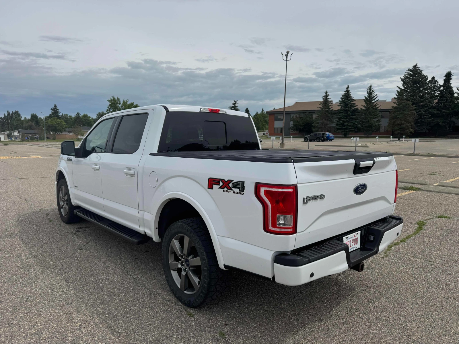 Ford F150 4WD SuperCrew * 2 КЛЮЧА * CARFAX * АВТО КРЕДИТ, снимка 5 - Автомобили и джипове - 55100715