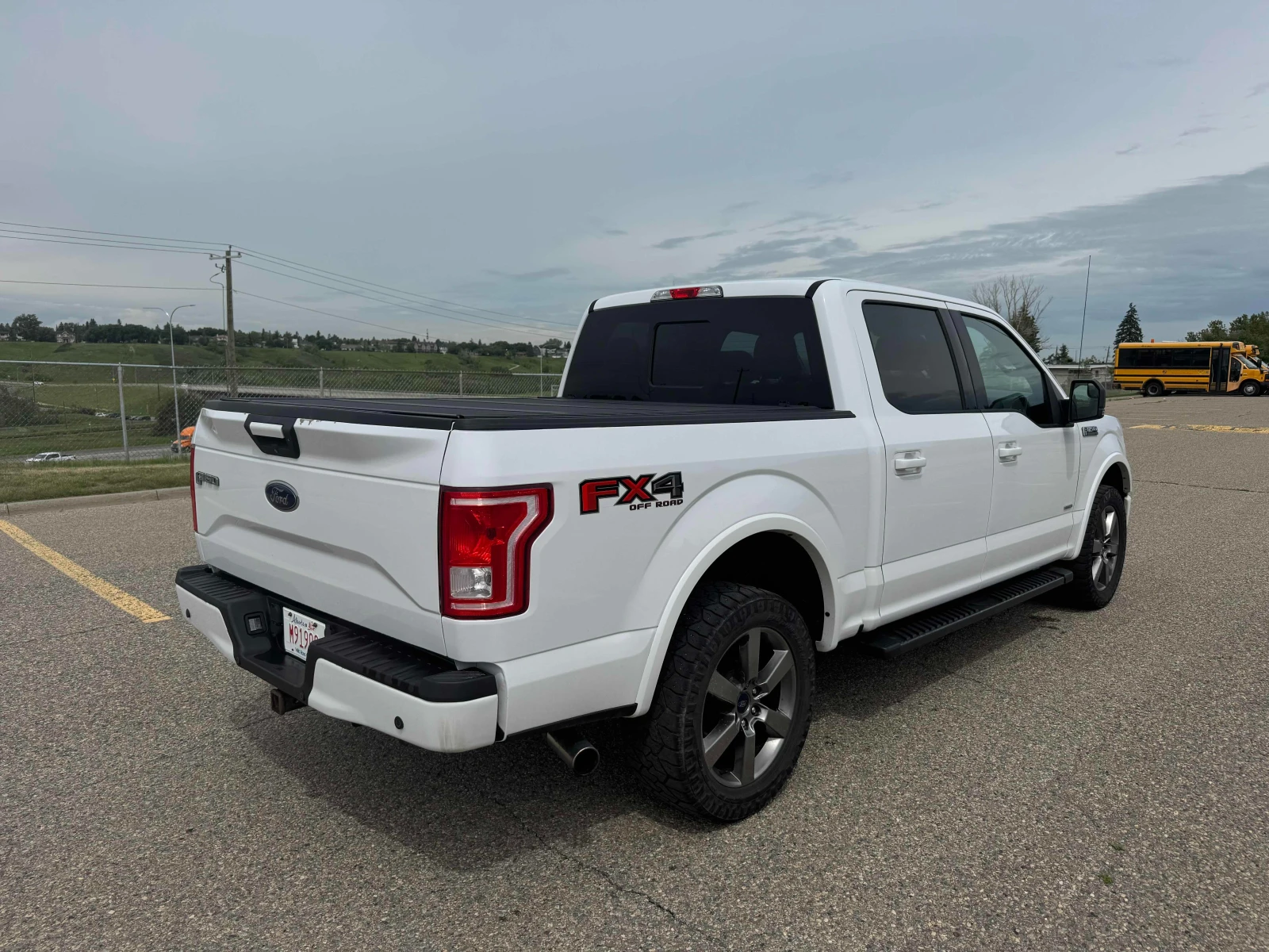 Ford F150 4WD SuperCrew * 2 КЛЮЧА * CARFAX * АВТО КРЕДИТ, снимка 6 - Автомобили и джипове - 55100715