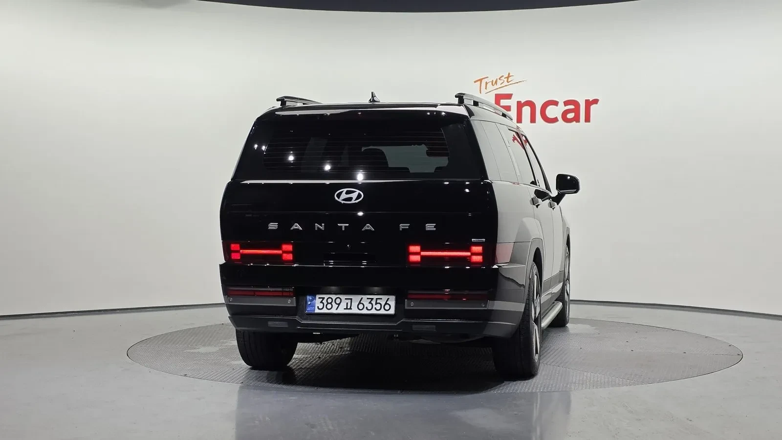 Hyundai Santa fe * 1.6 HEV* HUD* KEYLESS* ПОДГРЕВ ВОЛАН* , снимка 13 - Автомобили и джипове - 55330705