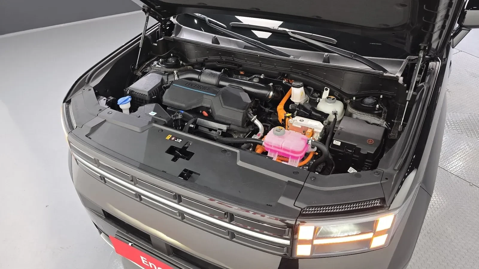 Hyundai Santa fe * 1.6 HEV* HUD* KEYLESS* ПОДГРЕВ ВОЛАН* , снимка 15 - Автомобили и джипове - 55330705