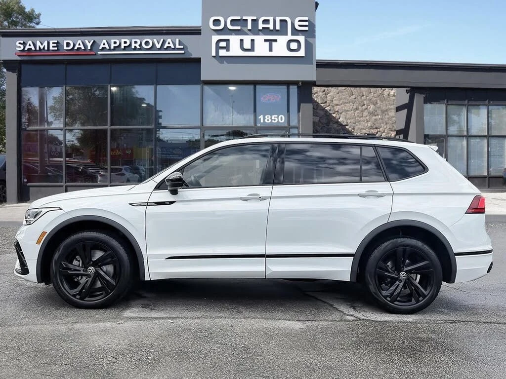 VW Tiguan R-Line * Comfortline * АвтоКредит * (ЦЕНА ДО БГ), снимка 3 - Автомобили и джипове - 55495686