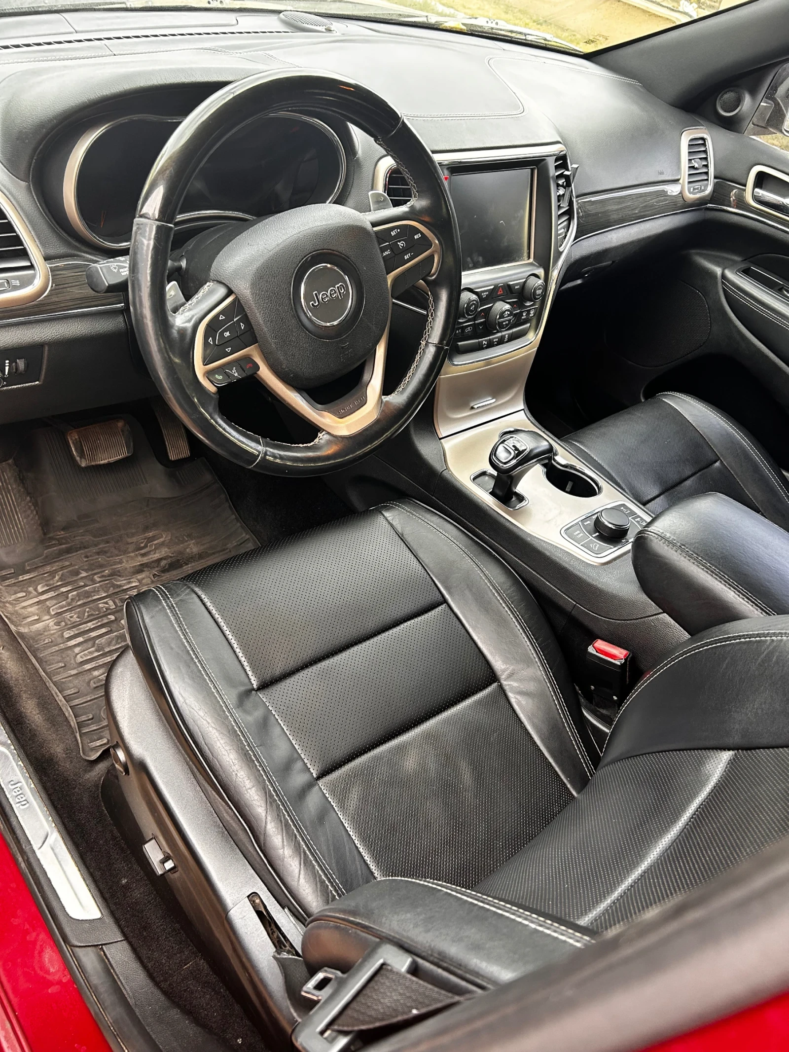 Jeep Grand cherokee 3.6 Overland Подгрев/Обдухване, снимка 9 - Автомобили и джипове - 56145237
