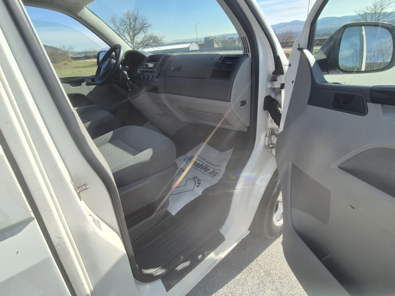 VW Transporter 2.0TDI 140, снимка 11 - Бусове и автобуси - 53475529