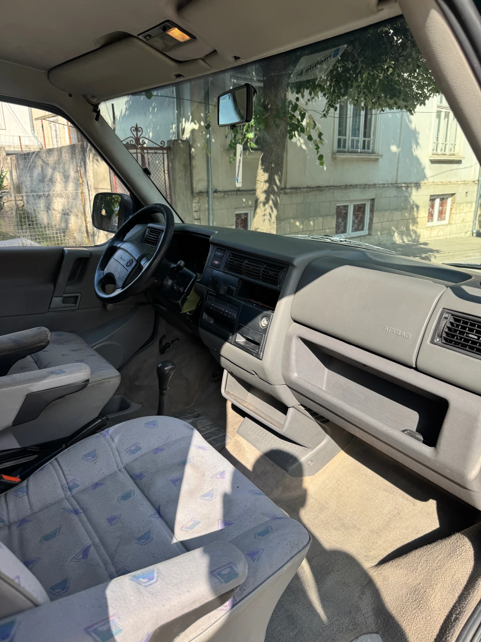 VW T4 2.5 Caravelle 7+ 1 клима - изображение 9