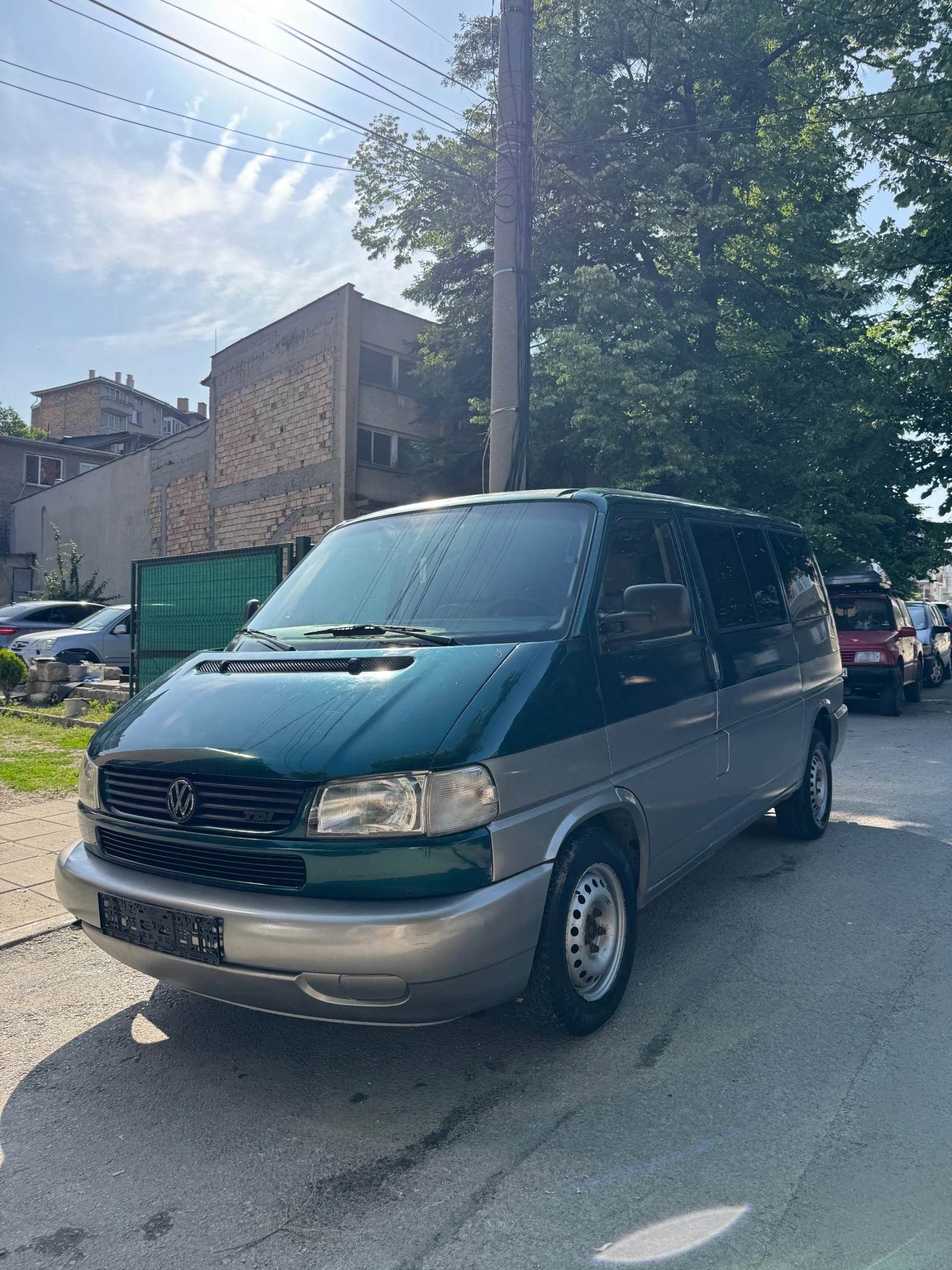 VW T4 2.5 Caravelle 7+ 1 клима - изображение 3
