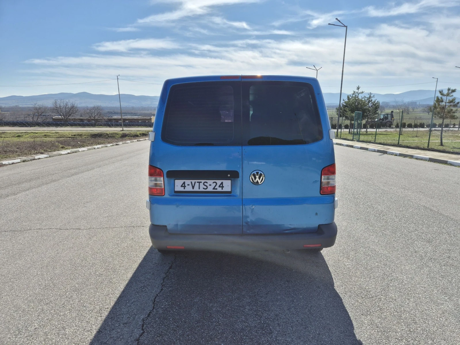 VW Transporter 2.0TDI 140 - изображение 5