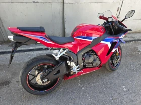 Honda Cbr 600RR 2025 Чисто Нов!, снимка 9