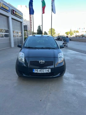Обява за продажба на Toyota Yaris Бензин // 4 Врати ~6 777 лв. - изображение 1