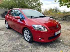Toyota Auris 1.6 VVTI * АВТОМАТИК* 