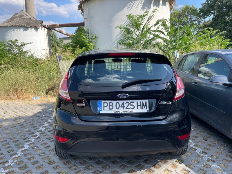 Ford Fiesta, снимка 5 - Автомобили и джипове - 46526708