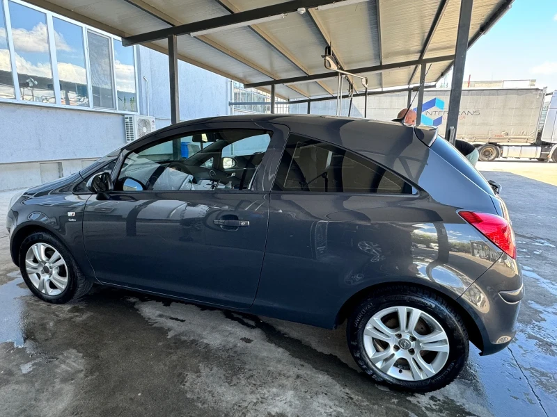 Opel Corsa 1.3 CDTI 95кс вс екстри Facelift , снимка 8 - Автомобили и джипове - 47400476