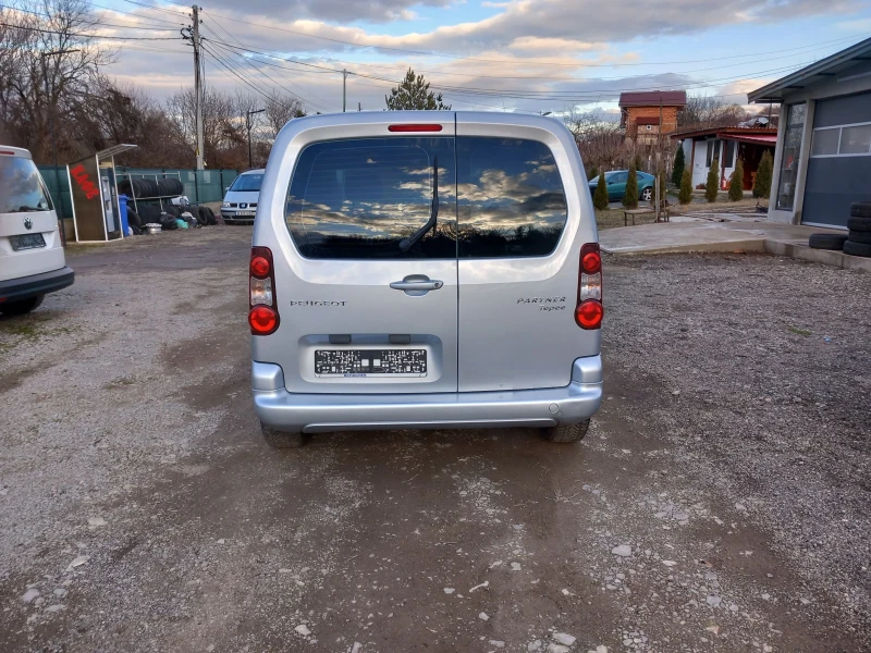 Peugeot Partner 1.6HDI feislift taip, снимка 7 - Автомобили и джипове - 48633992