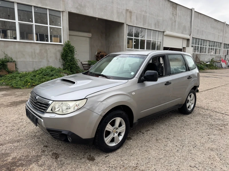 Subaru Forester 2.0TD , снимка 2 - Автомобили и джипове - 52189332