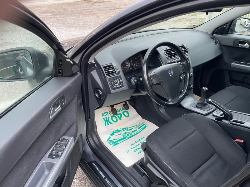 Volvo V50 FACELIFT , 6 скорости, ПАРКТРОНИК, снимка 13 - Автомобили и джипове - 52539460