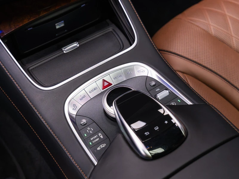 Mercedes-Benz S 500 Burmester* 4MATIC* Обдухване* Pano* 360* 3Х ТV* Lo, снимка 12 - Автомобили и джипове - 52551631