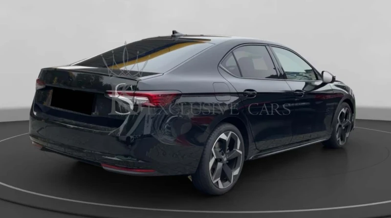 Skoda Superb 2.0 TDI* 4X4* SPORTLINE* HUD* CARBON* OБДУХВАНЕ* , снимка 4 - Автомобили и джипове - 52639081