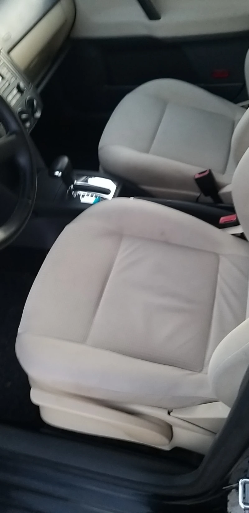 VW Polo 1.4i, снимка 9 - Автомобили и джипове - 52668245