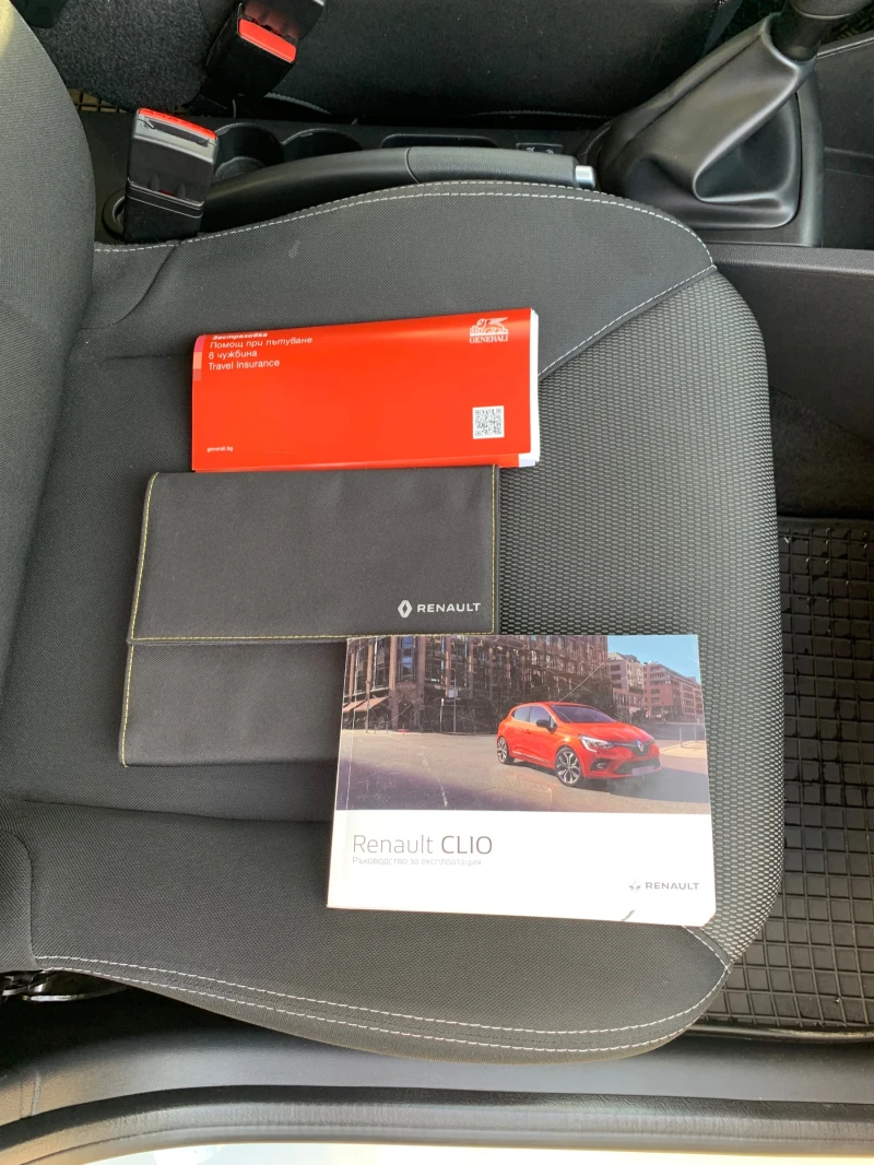Renault Clio, снимка 11 - Автомобили и джипове - 53113683