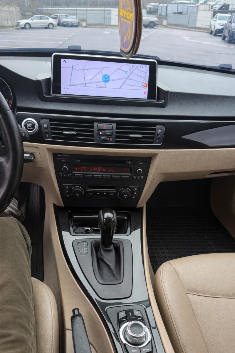 BMW 320 D  163 РЕВИЗИРАН МОТОР НОВИ ГУМИ НАВИ АВТОМАТ, снимка 12 - Автомобили и джипове - 53295880