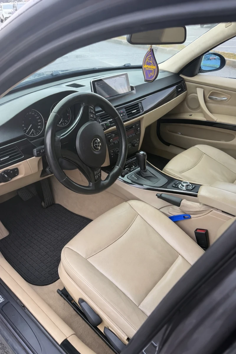 BMW 320 D  163 РЕВИЗИРАН МОТОР НОВИ ГУМИ НАВИ АВТОМАТ, снимка 10 - Автомобили и джипове - 53295880