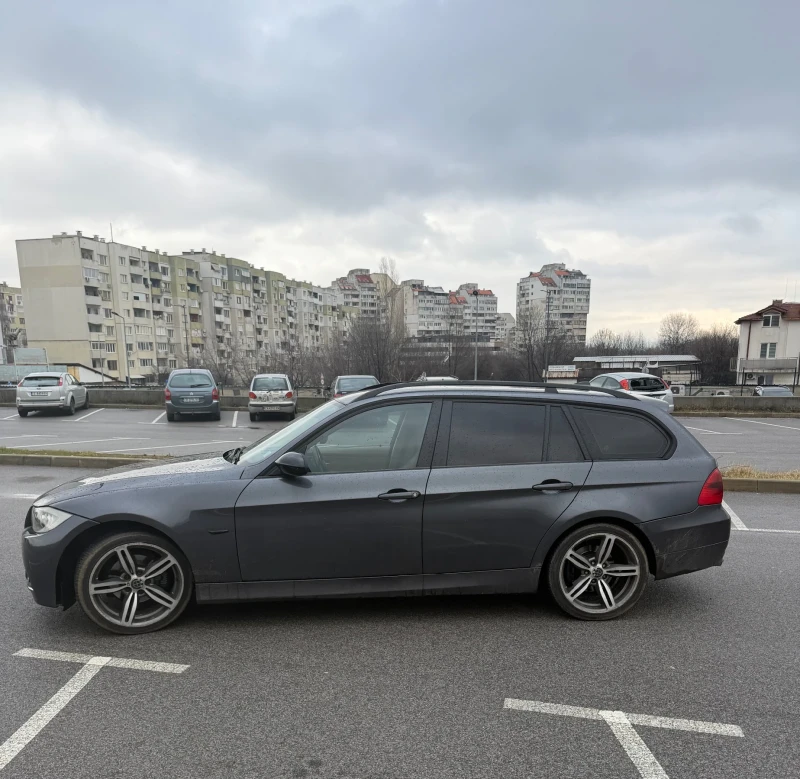 BMW 320 D  163 РЕВИЗИРАН МОТОР НОВИ ГУМИ НАВИ АВТОМАТ, снимка 7 - Автомобили и джипове - 53295880