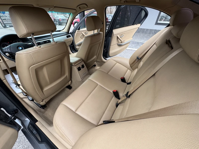 BMW 320 D X-DRIVE НОВ ВНОС, снимка 12 - Автомобили и джипове - 53578626