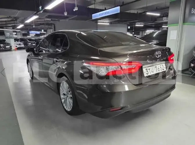 Toyota Camry, снимка 6 - Автомобили и джипове - 54146787