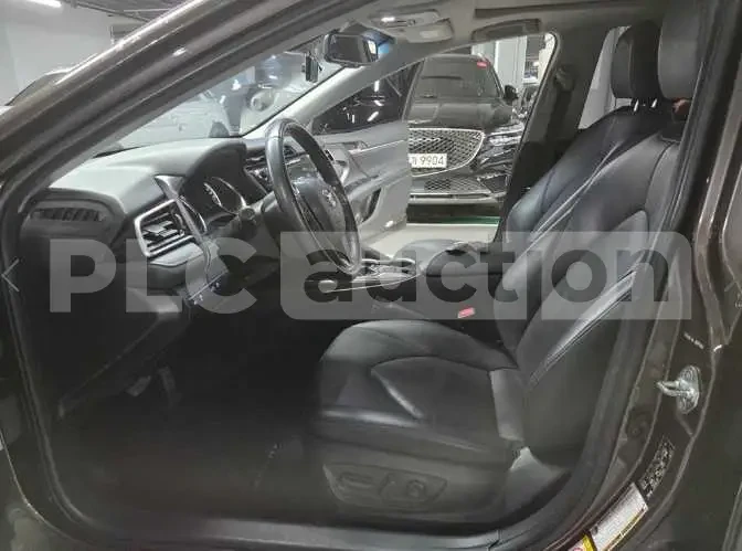 Toyota Camry, снимка 8 - Автомобили и джипове - 54146787