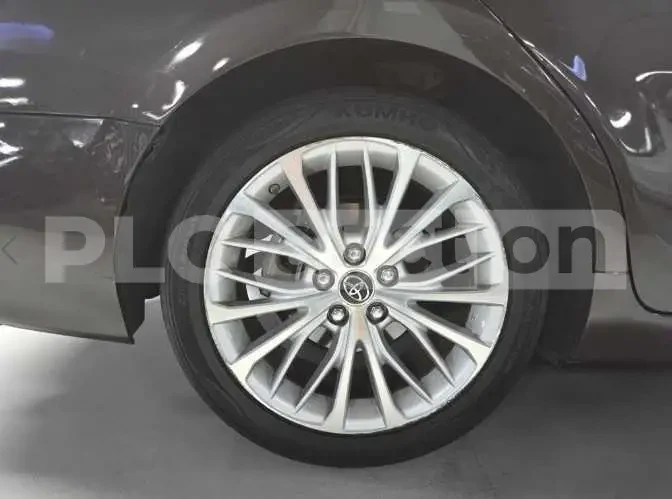 Toyota Camry, снимка 14 - Автомобили и джипове - 54146787