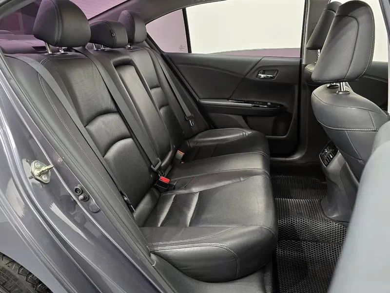 Honda Accord 2.4, снимка 12 - Автомобили и джипове - 55558140
