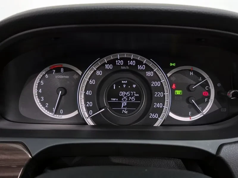 Honda Accord 2.4, снимка 8 - Автомобили и джипове - 55558140