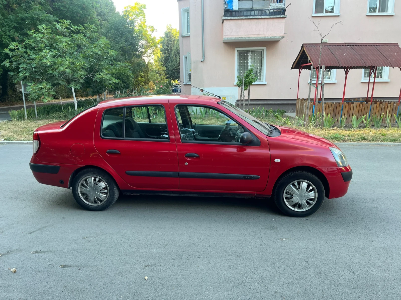 Renault Clio | Mobile.bg   1