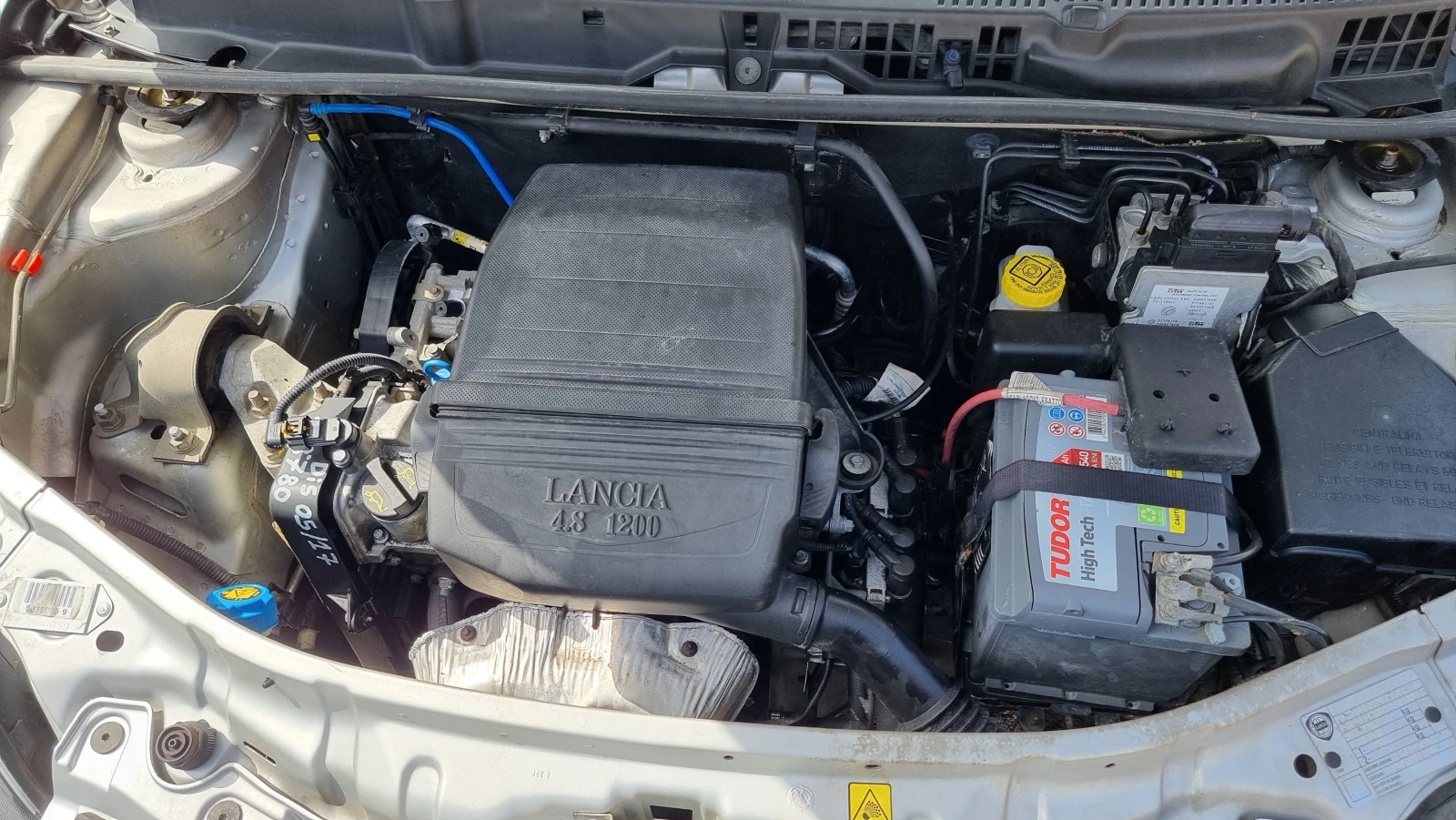 Lancia Ypsilon 1.2i Euro4 | Mobile.bg   11