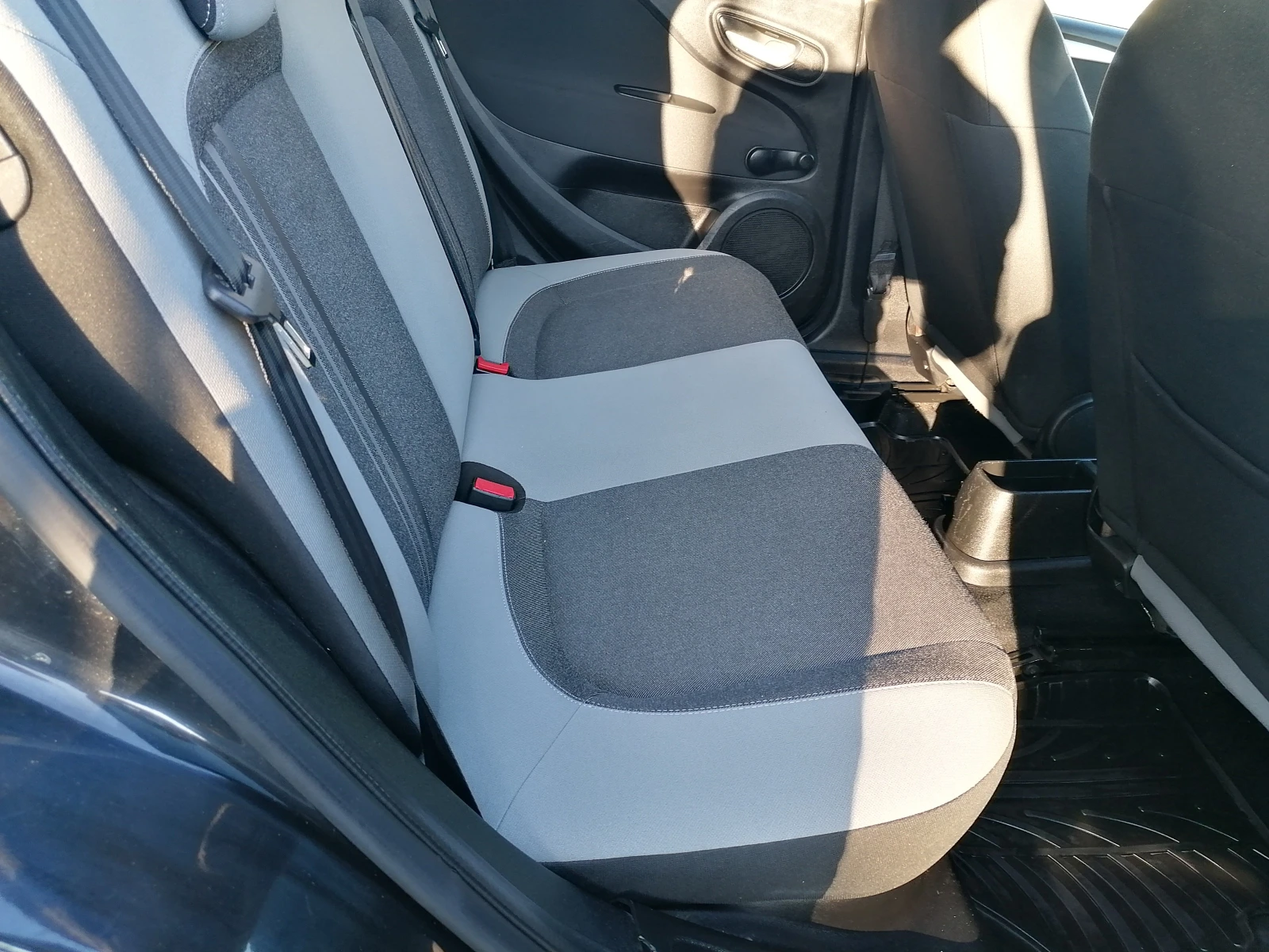 Fiat Punto 1, 4 газ-бензин - изображение 10
