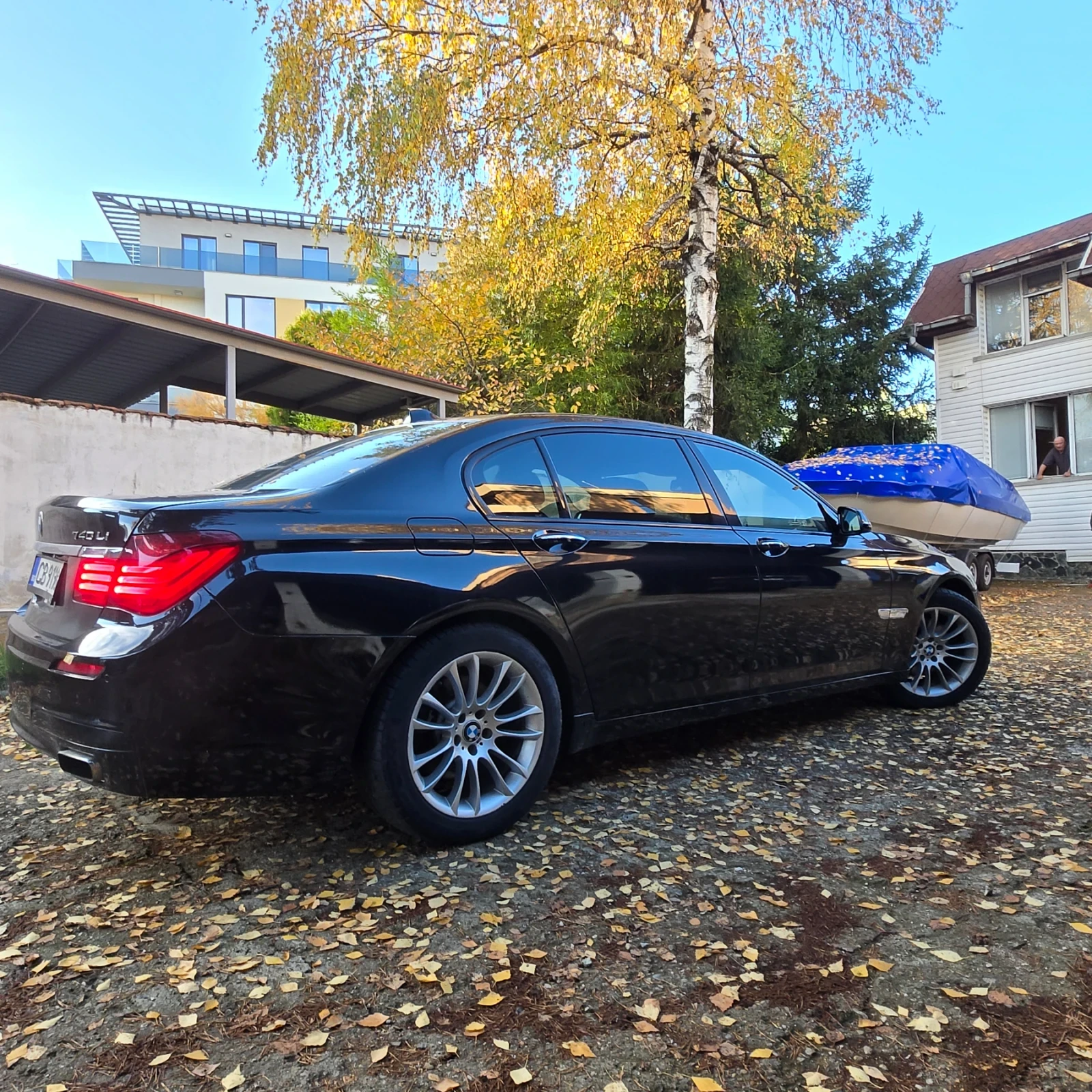 BMW 740 Li-X-drive НОВ-ВНОС-РЕАЛНИ КМ. БАРТЕР сребро/злато, снимка 2 - Автомобили и джипове - 53089390