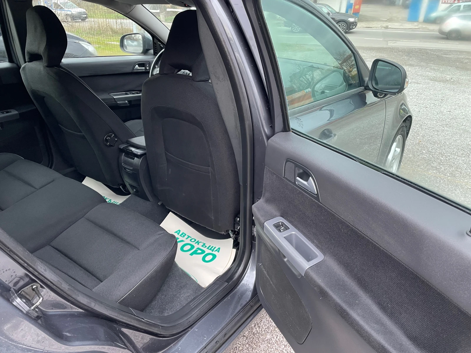 Volvo V50 FACELIFT , 6 скорости, ПАРКТРОНИК - изображение 9