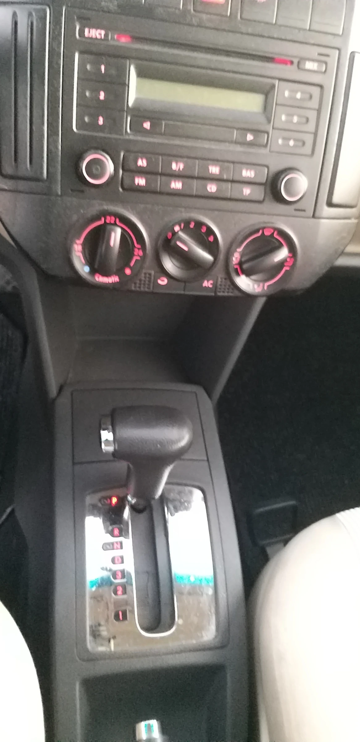 VW Polo 1.4i | Mobile.bg   7