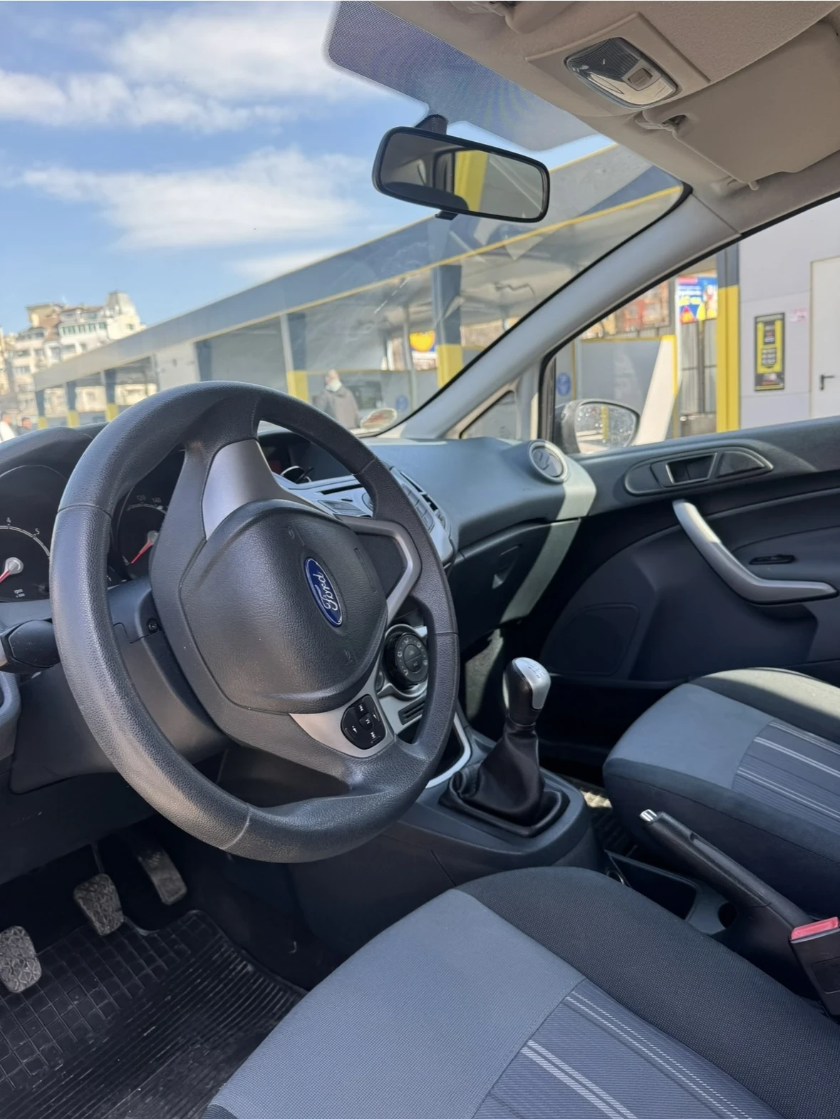 Ford Fiesta, снимка 6 - Автомобили и джипове - 53792113