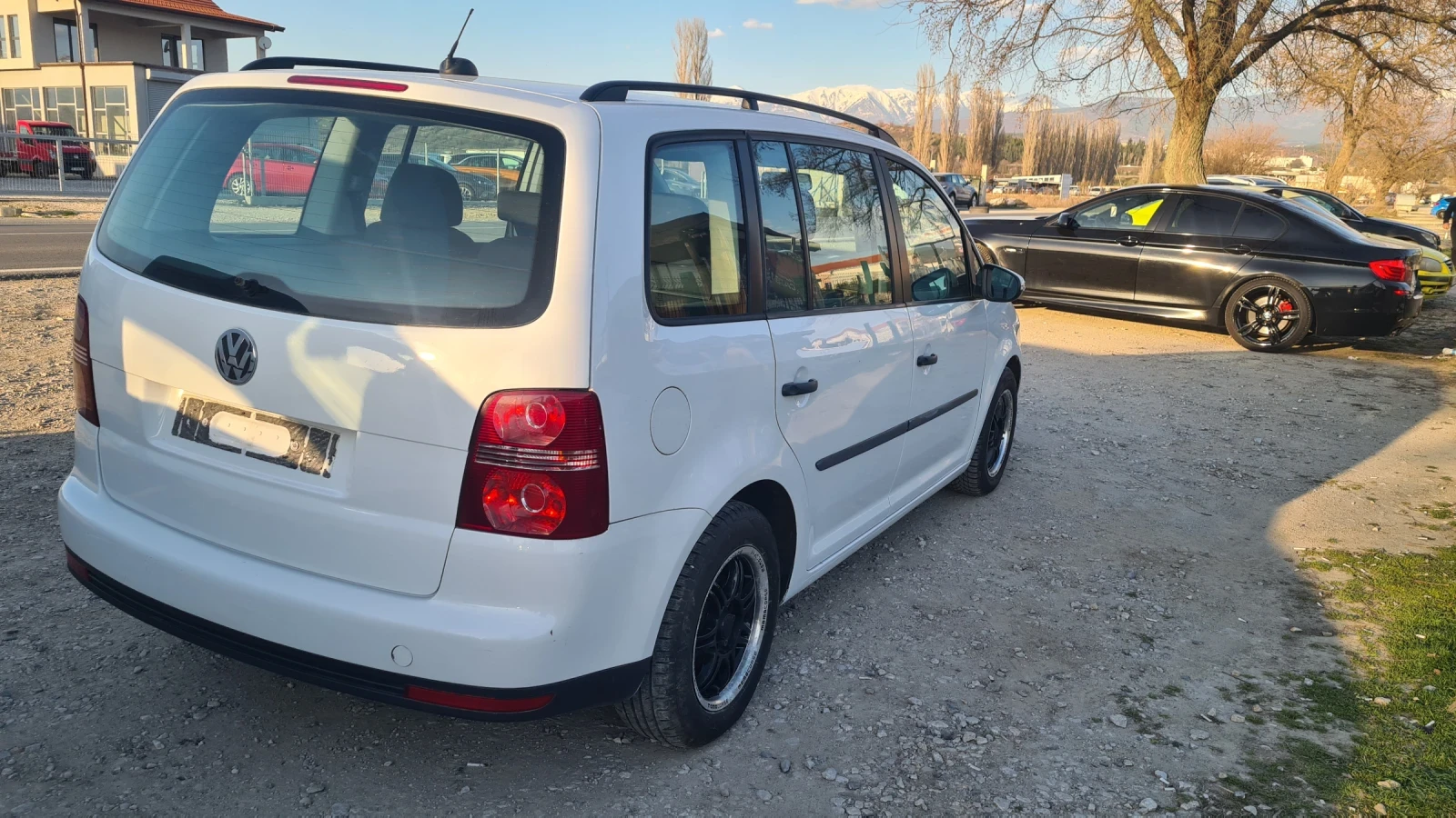 VW Touran 1.9tdi evro 4, снимка 4 - Автомобили и джипове - 53816048