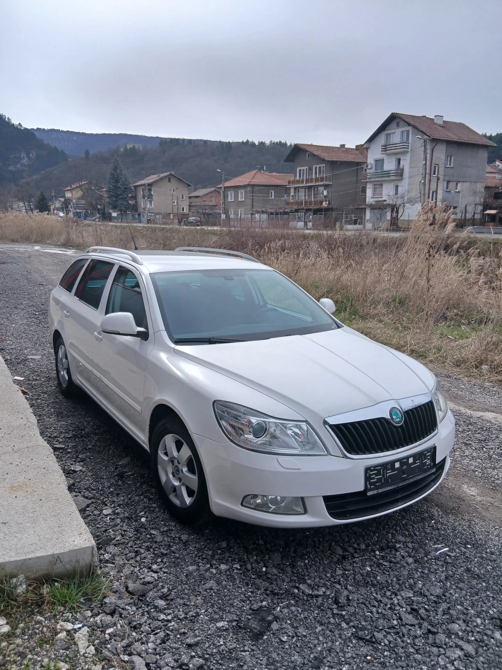 Skoda Octavia 1.9, снимка 3 - Автомобили и джипове - 54342240