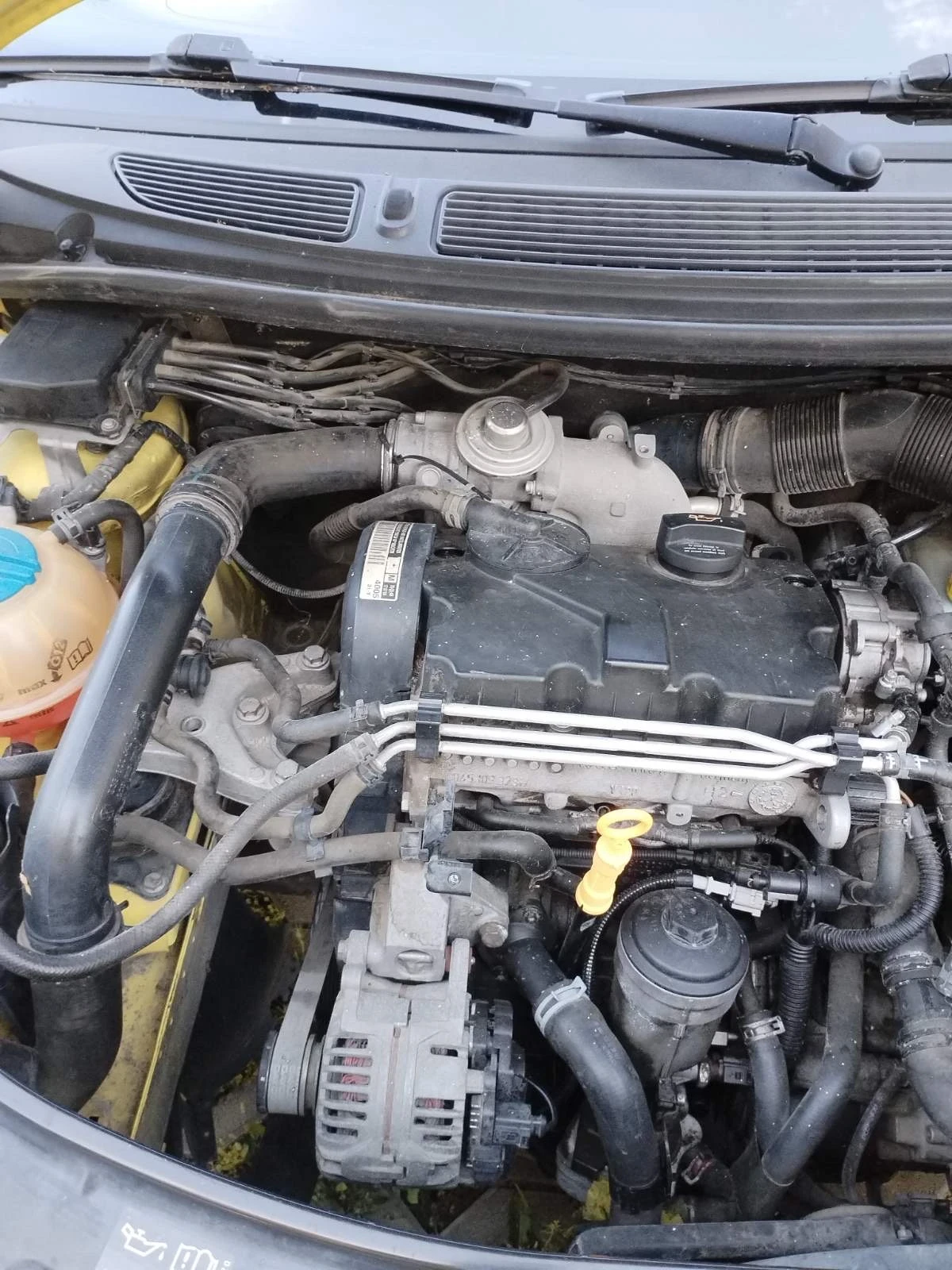 Skoda Fabia, снимка 11 - Автомобили и джипове - 54703308