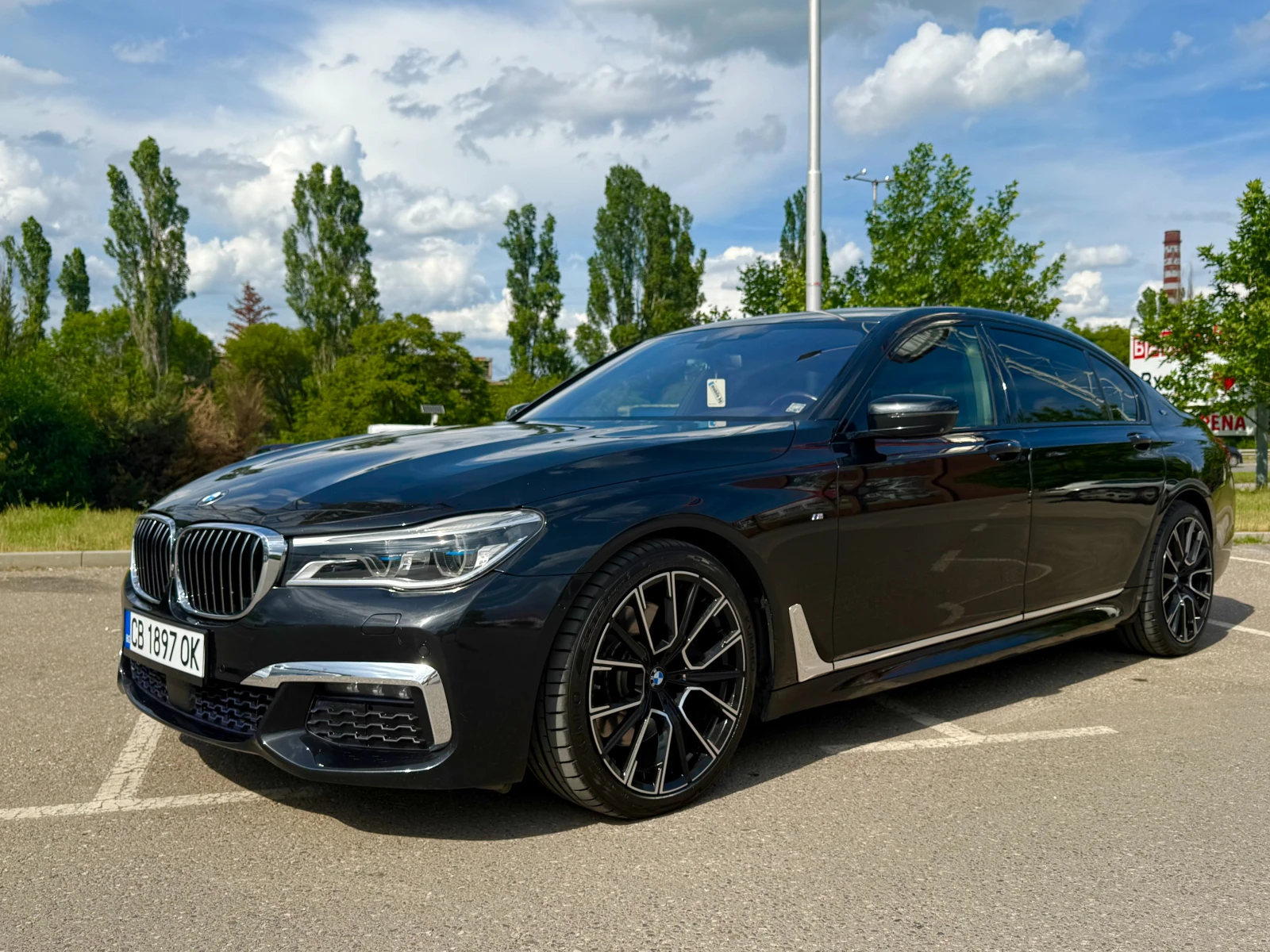 BMW 750 IL 6МЕСЕЦА ГАРАНЦИЯ ИЛИ 5000КМ!Individual W12 Pack