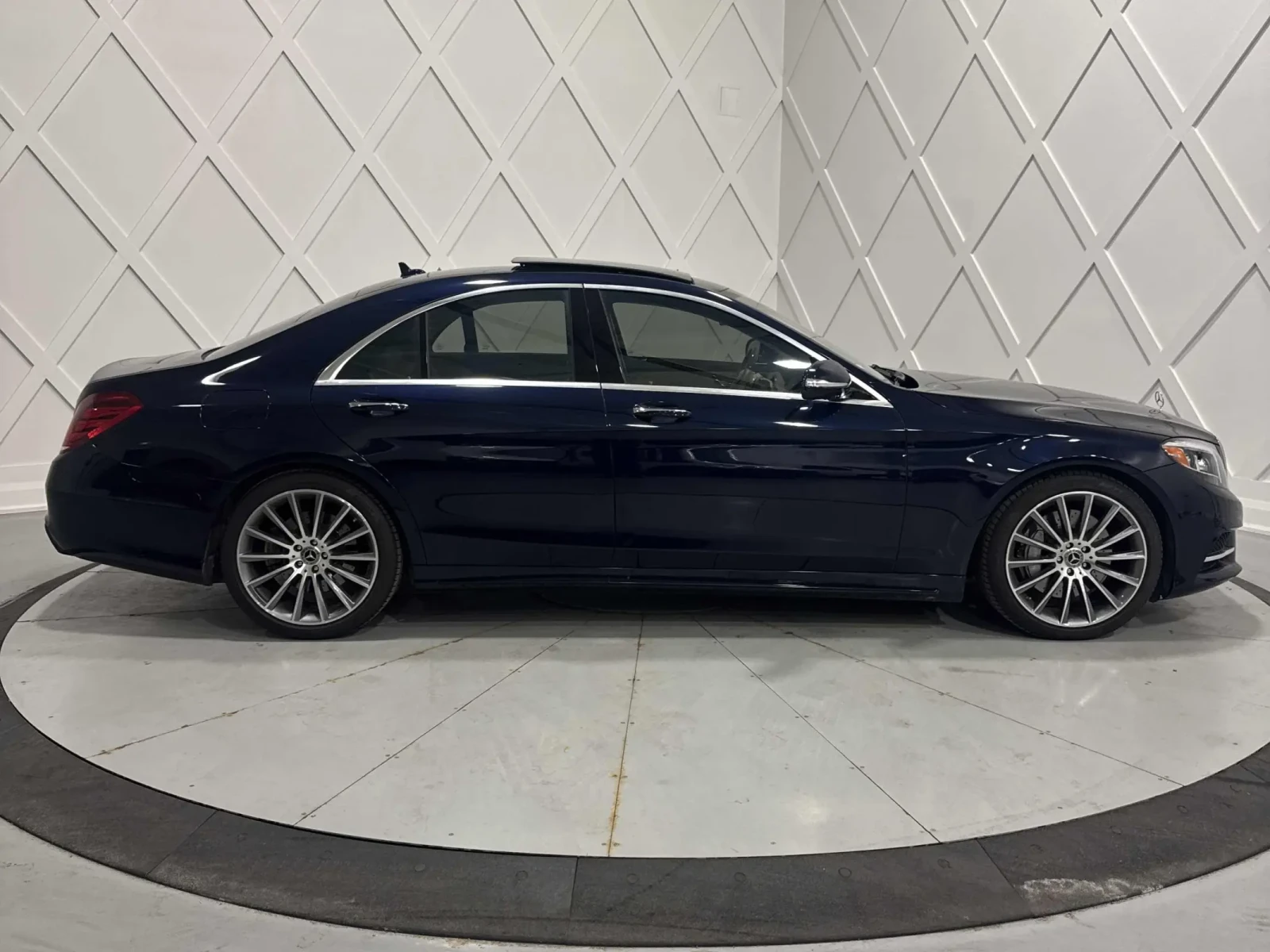 Mercedes-Benz S 400 * CARFAX * АВТО КРЕДИТ * , снимка 4 - Автомобили и джипове - 54876087