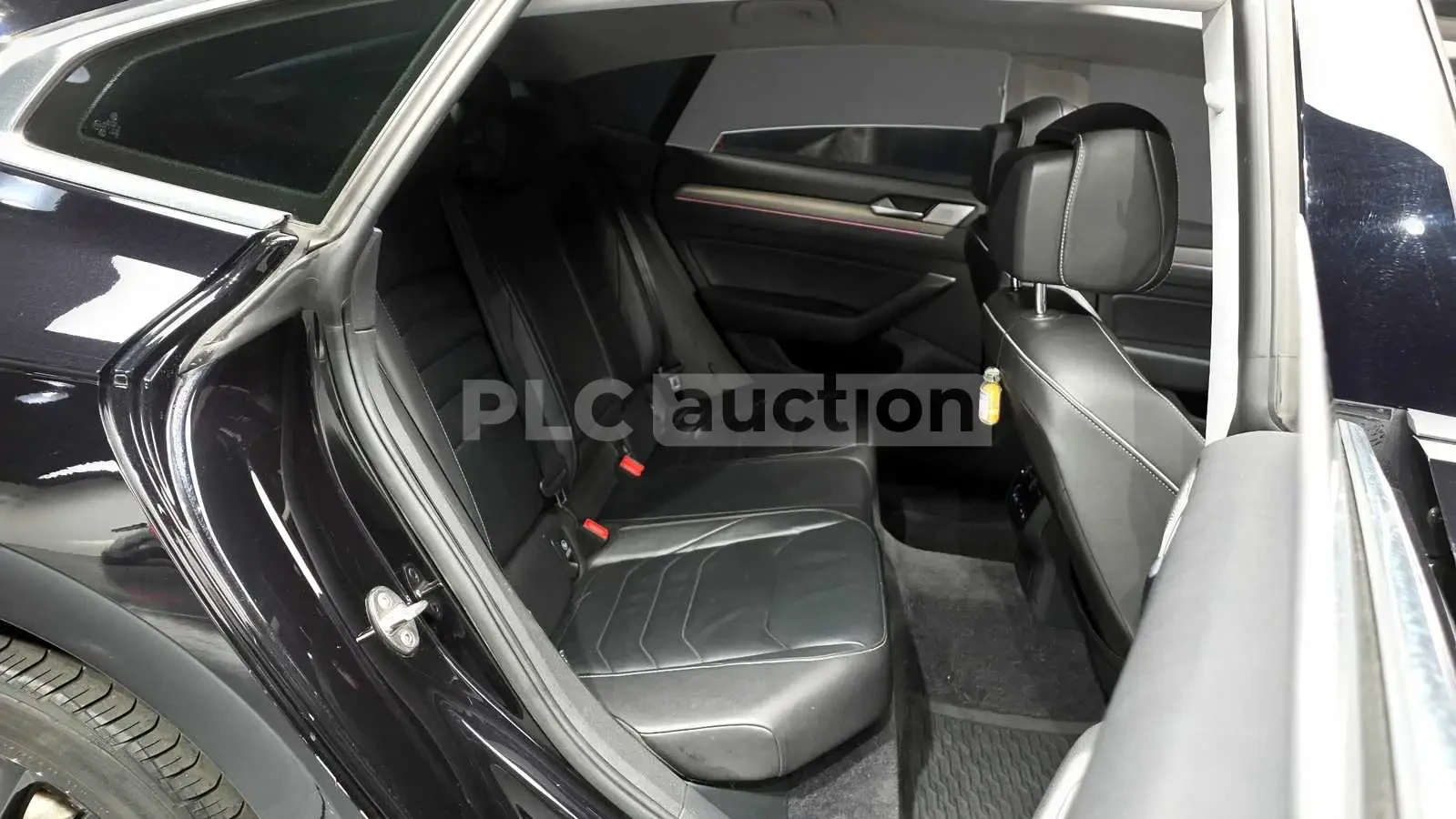 VW Arteon 2.0TDI 4MOTION| КАМЕРА| ОБДУХ| HUD| ВКЛ.ТЕХНОТЕСТ, снимка 12 - Автомобили и джипове - 55048851